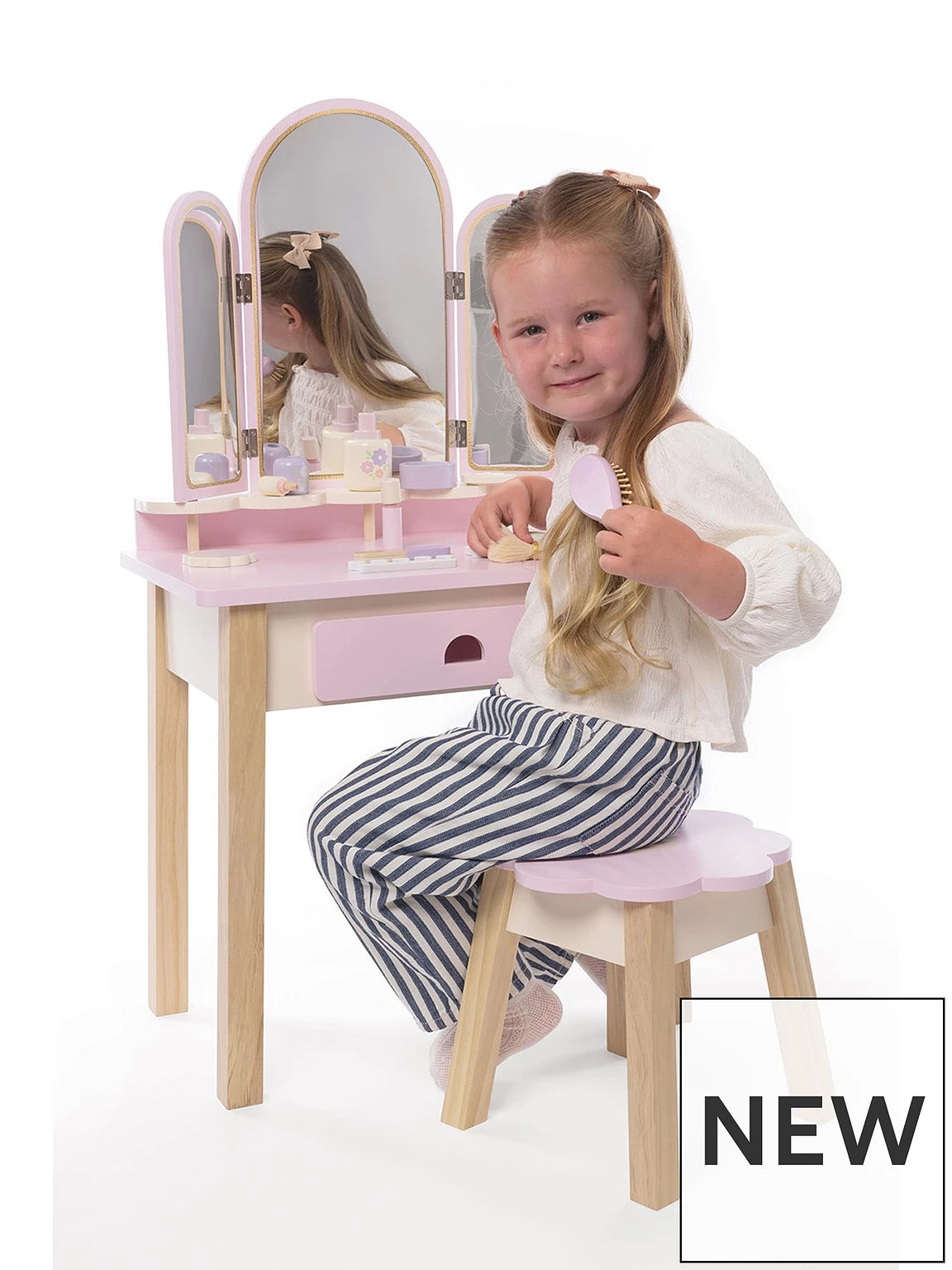 Kids' Wooden Beauty Vanity Table and Stool Playset - White/Pink